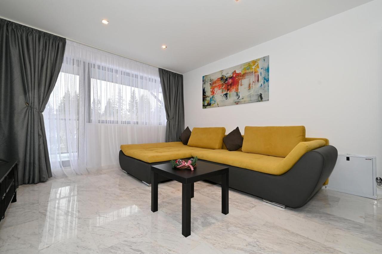 R&B Apartments Предял Экстерьер фото