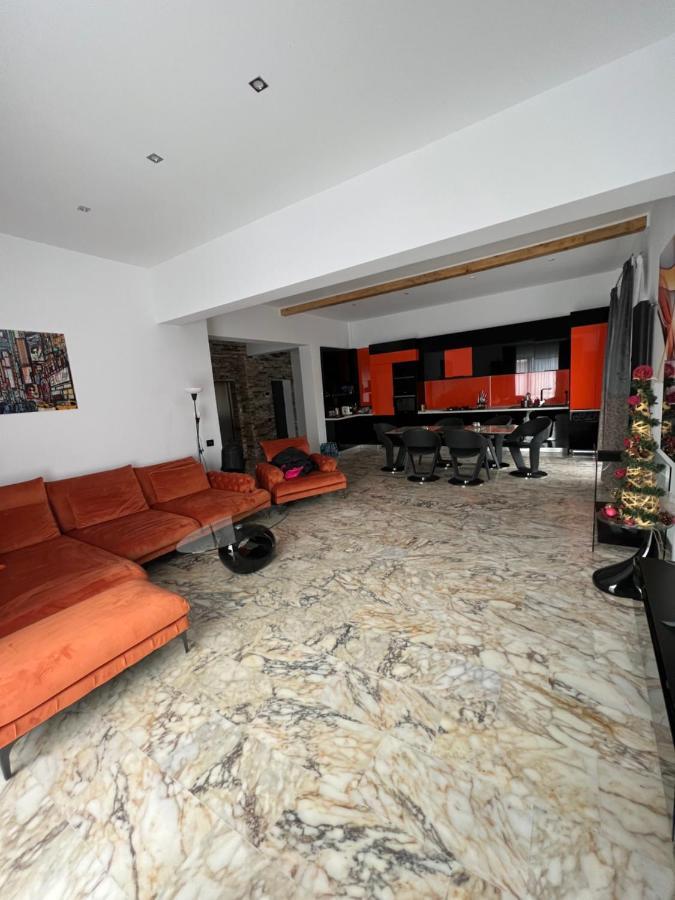 R&B Apartments Предял Экстерьер фото